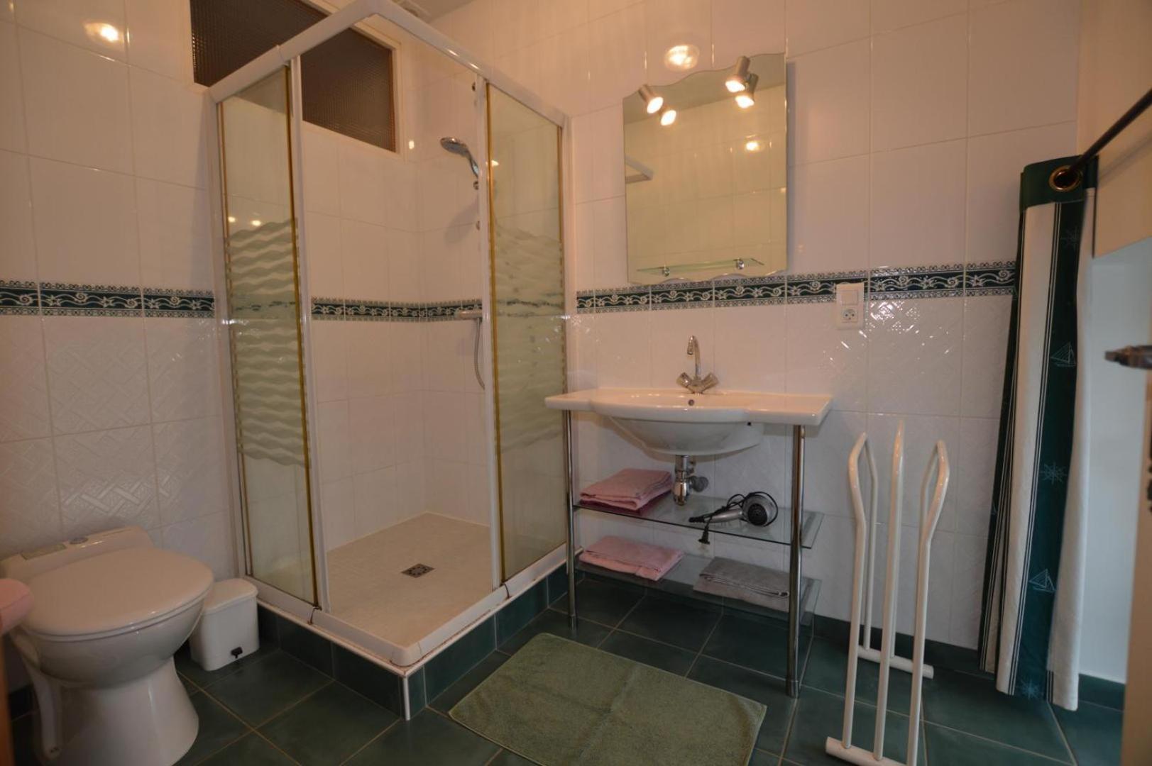 La Pahorie Bed & Breakfast แซงต์-เมลัวร์-เดส์-ซงด์ ภายนอก รูปภาพ