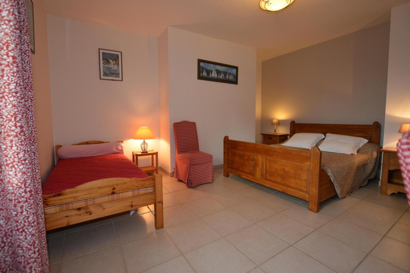 La Pahorie Bed & Breakfast แซงต์-เมลัวร์-เดส์-ซงด์ ภายนอก รูปภาพ