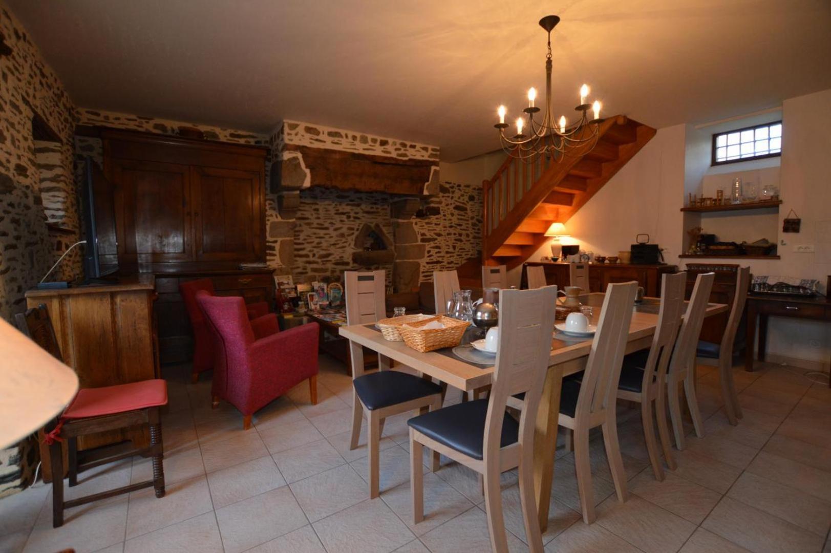 La Pahorie Bed & Breakfast แซงต์-เมลัวร์-เดส์-ซงด์ ภายนอก รูปภาพ