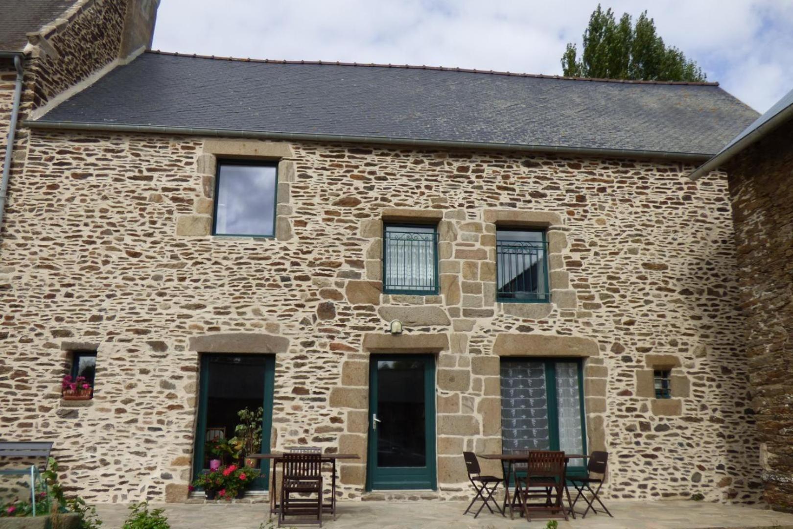 La Pahorie Bed & Breakfast แซงต์-เมลัวร์-เดส์-ซงด์ ภายนอก รูปภาพ